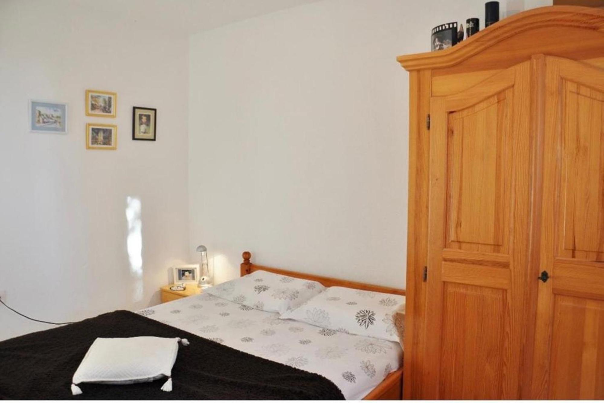 Nice View Apartment Ivanica Extérieur photo
